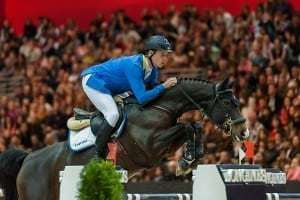 Christian Ahlmann und Little Lady Z in Lyon beim Weltcupspringen 2013