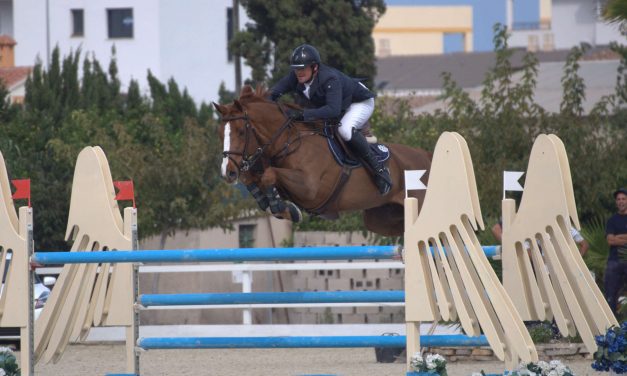 Niall Talbot (IRL) siegt im CSI 2* bei der Autumn MET 2016