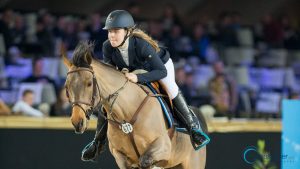 Zara Poels gewinnt die FEI Pony Trophy