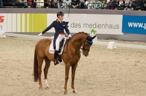 Madeleine Witte-Vrees (NED) mit Cennin