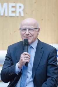 Jens Hübler, Vertreter der DKB