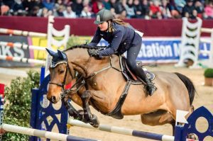 Laura Strehmel und Arctos 4