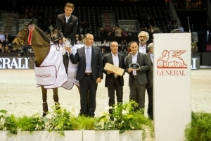 Siegerehrung im Prix FRENCH TOUR GENERALI Trophée NOUVELLE AQUITAINE (Foto: Thomas Reiner)