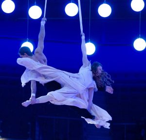 Showprogramm des Cirk La Putyka (Foto: Silvia Reiner)