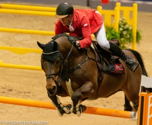 Tobias Meyer, Corny 8