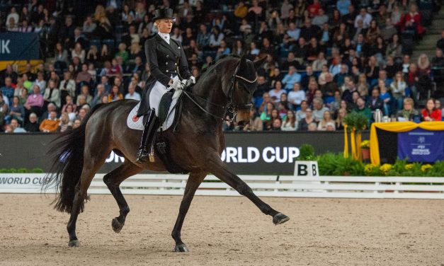 Jessica von Bredow-Werndl tanzt mit TSF Dalera BB zum Sieg in der FEI Grand Prix Kür bei den Neuro Socks Amadeus Horse Indoors 2021