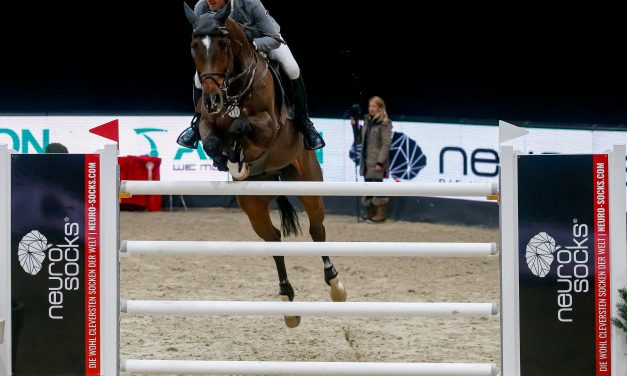Neuro Socks Amadeus Horse Indoors 2021 -Philipp Weishaupt siegt im  Masters