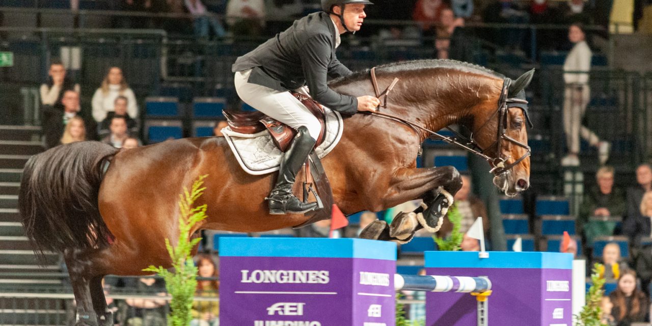 Willem Greve springt im Scandinavium von Göteborg zu seinem dritten Sieg im LONGINES FEI JUMPING World Cup™ 2025/2026