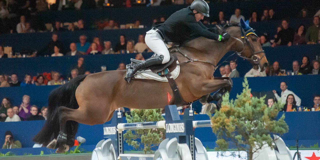Longines FEI Jumping European Championship: Daniel Coyle siegt mit 0,03 Sekunden Vorsprung in der ersten Wertungsprüfung