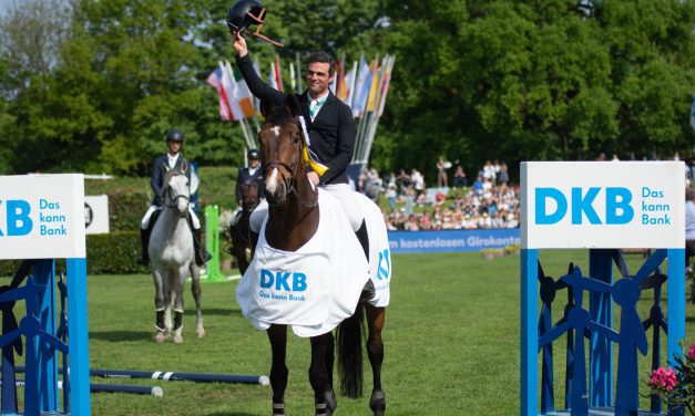 Emeric George und Dune du Ru galoppieren mit neun Sekunden Vorsprung zum Sieg