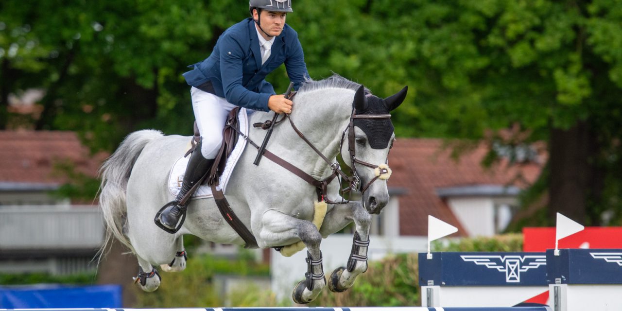 Donald Withaker siegt beim CHI de Geneve 2025  in der  Trophée de Genève