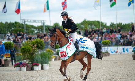 Die 19-jährige Tomma Thiesen gewinnt das Finale der Medium Tour bei der DKB Pferdewoche Hohen Wieschendorf