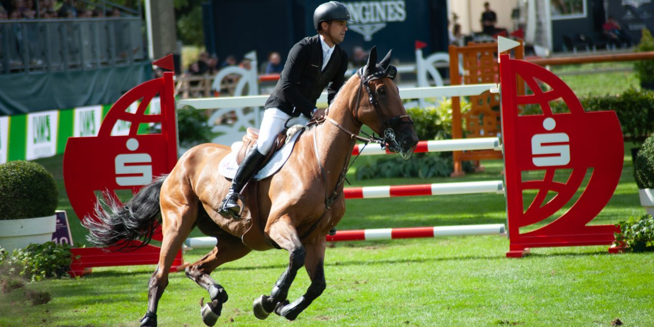 Victor Bettendorf  siegt im Longines GCT Grand Prix of Riesenbeck vor Daniel Deusser und Christian Kukuk